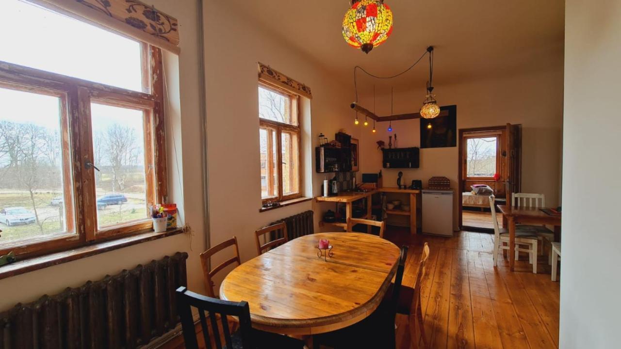 Butterfly House Apartment Pavilosta Ngoại thất bức ảnh