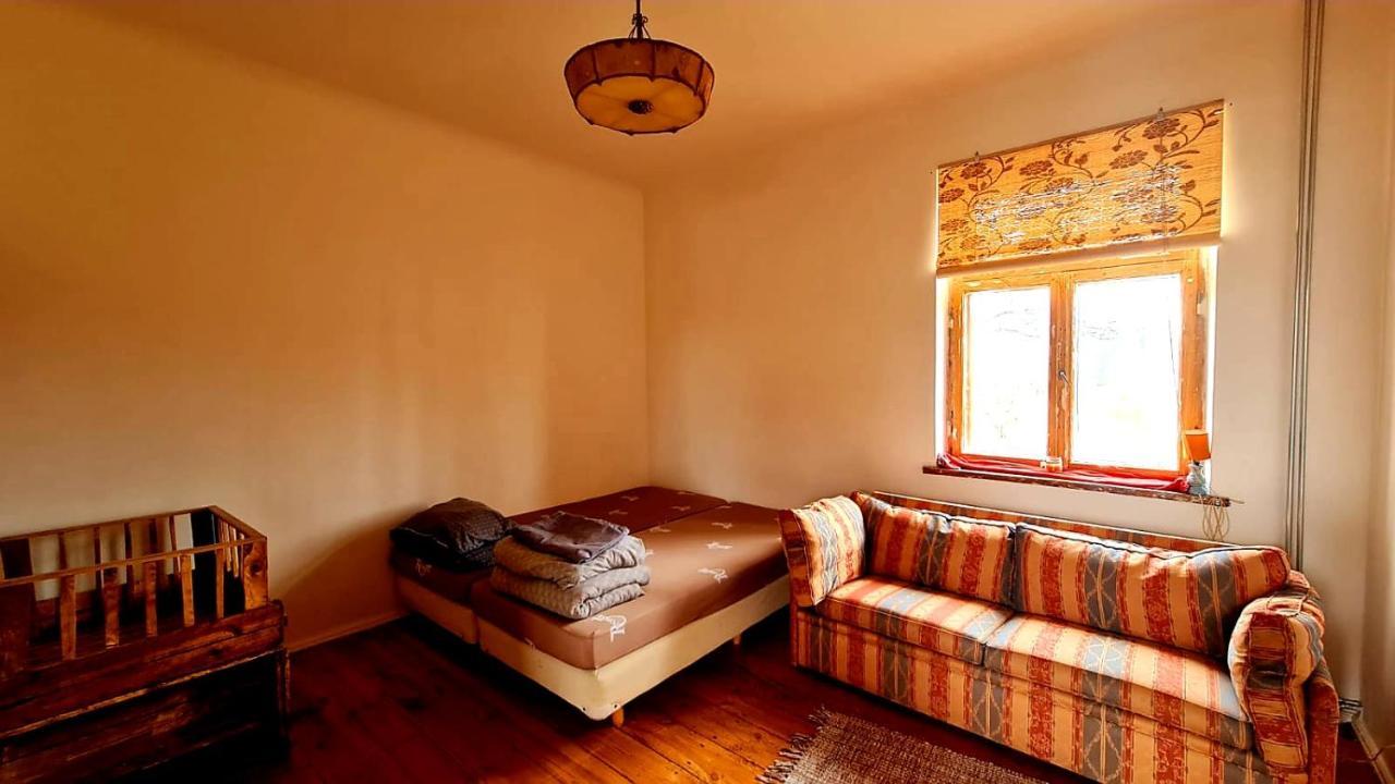 Butterfly House Apartment Pavilosta Ngoại thất bức ảnh