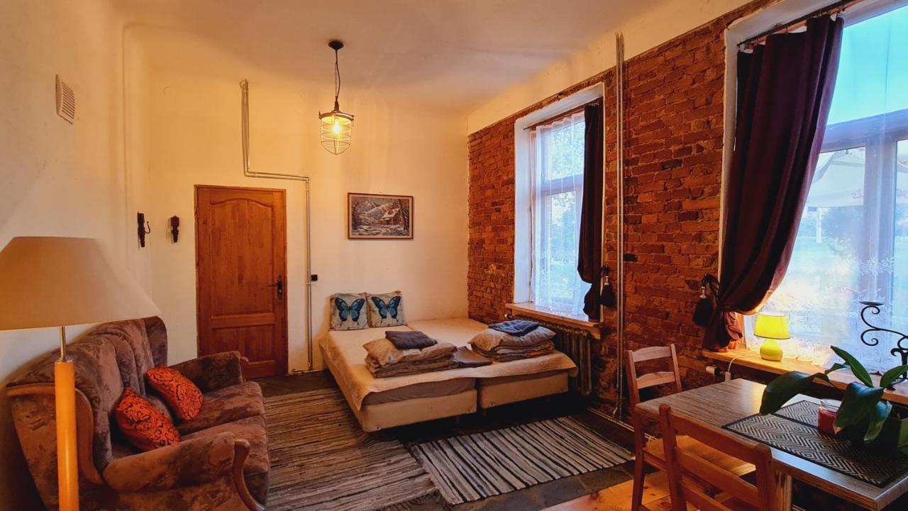 Butterfly House Apartment Pavilosta Ngoại thất bức ảnh