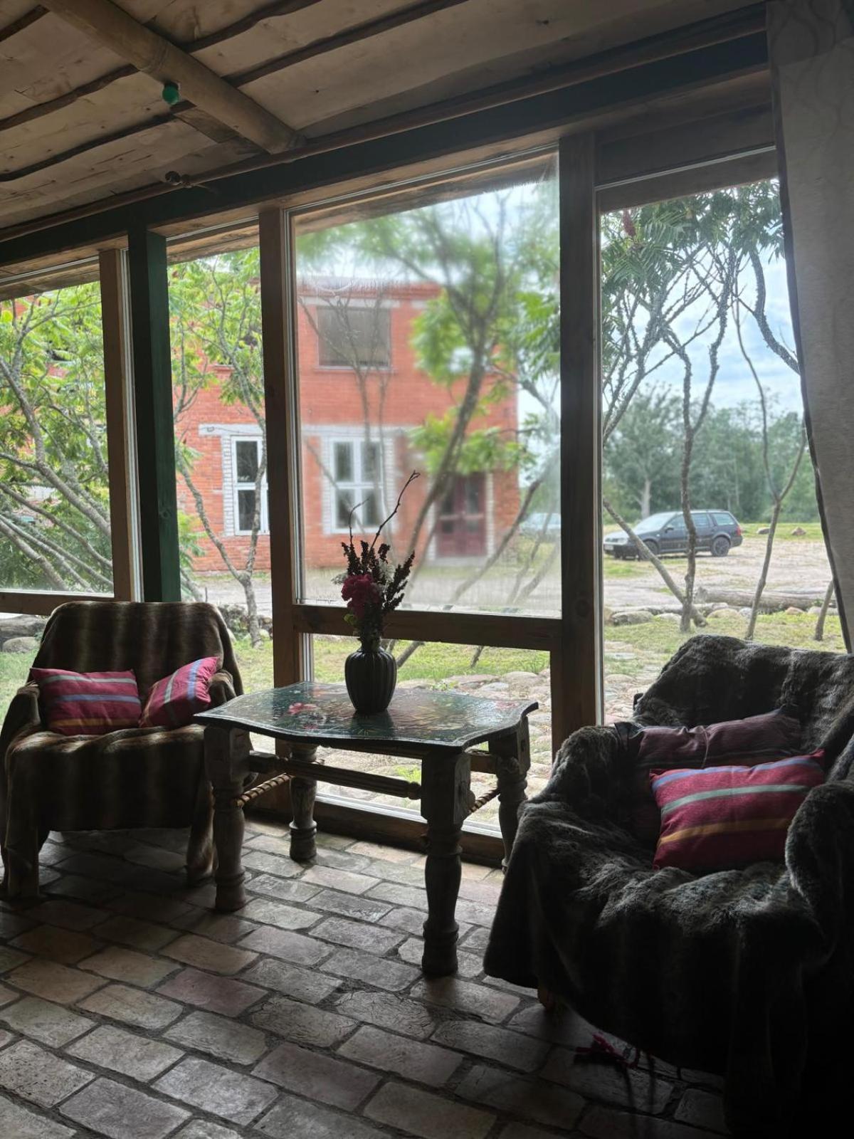 Butterfly House Apartment Pavilosta Ngoại thất bức ảnh